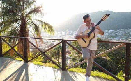 Artista de Poços insere a viola caipira em vários estilos musicais e artísticos