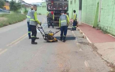 Operação tapa-buraco chega à estrada do Parque do Rola Moça