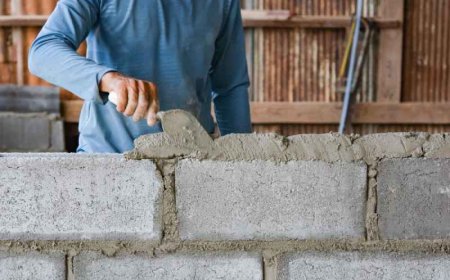 Construtora deve indenizar casal após interdição de prédio