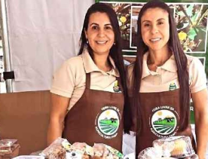 Irmãs investem na produção de amendoim e derivados em Itatiaiuçu